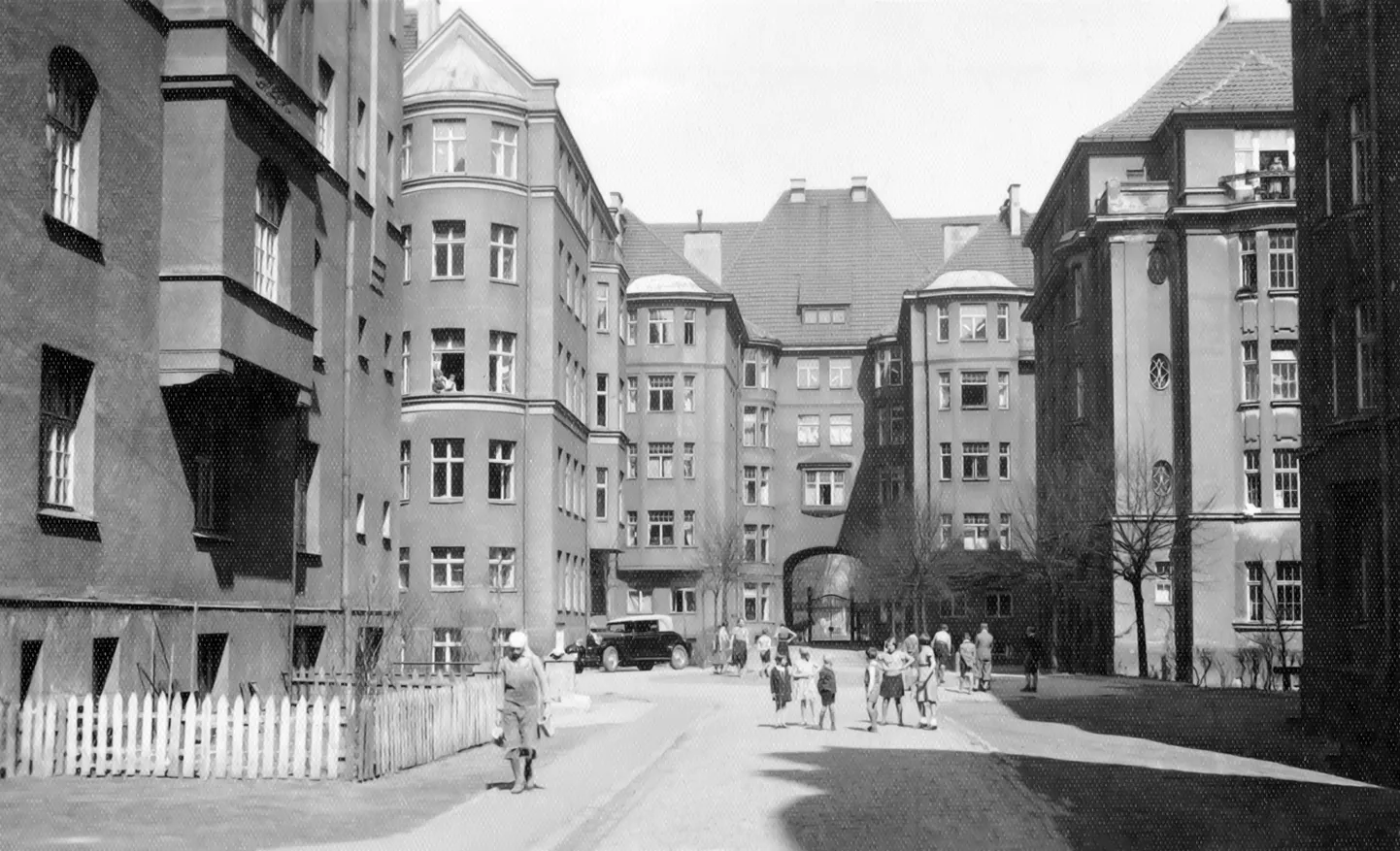 Dzīvojamo ēku kompleksa "Forburga" iekšpagalms. 1939. gads.