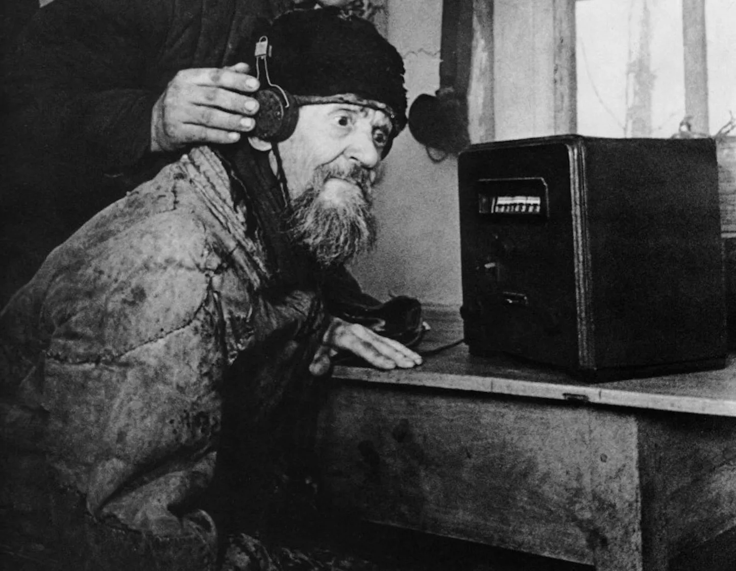 Nõid Vaasja kuulab hääli kosmosest