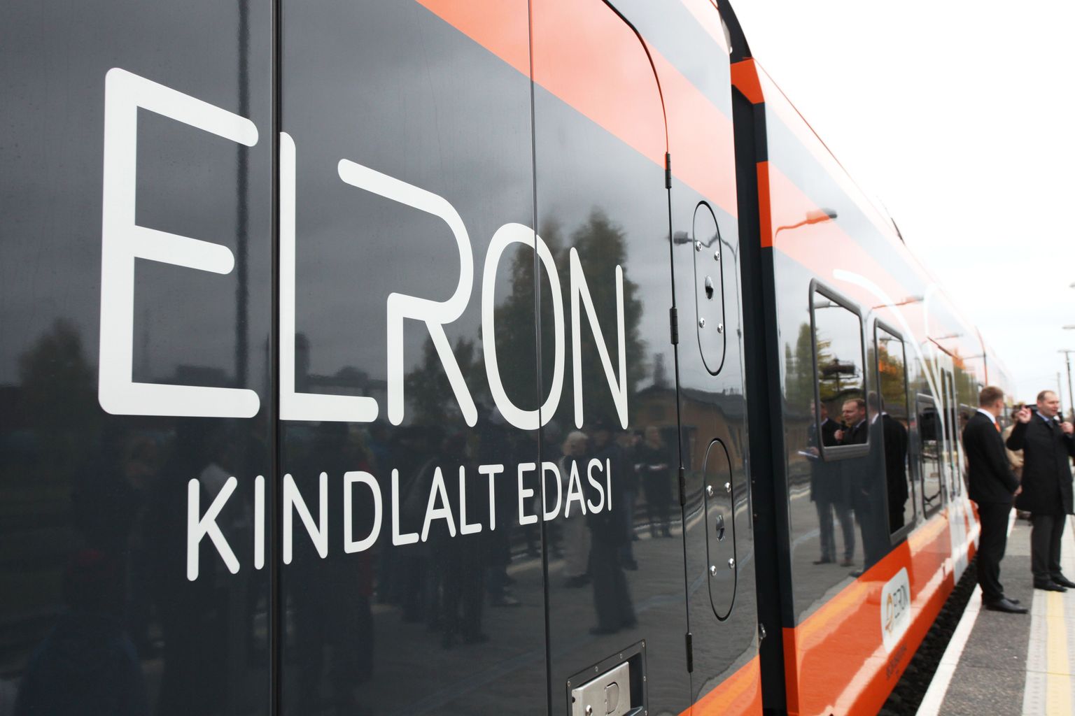 Alates 1. jaanuarist teenindab kaugemaid rongiliine Elron.