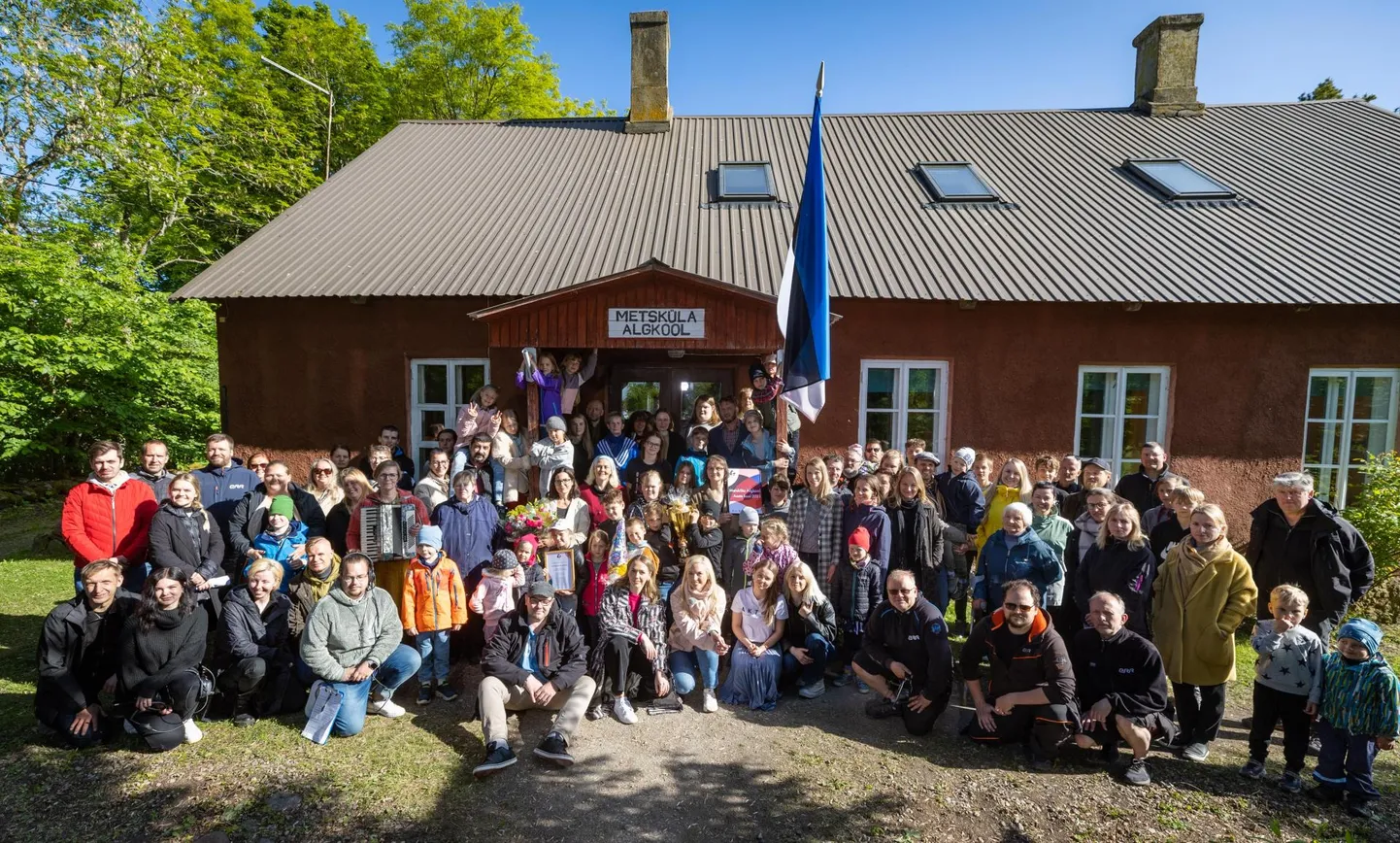 2. juunil pälvis Metsküla kool tänavuse aasta kooli tiitli.