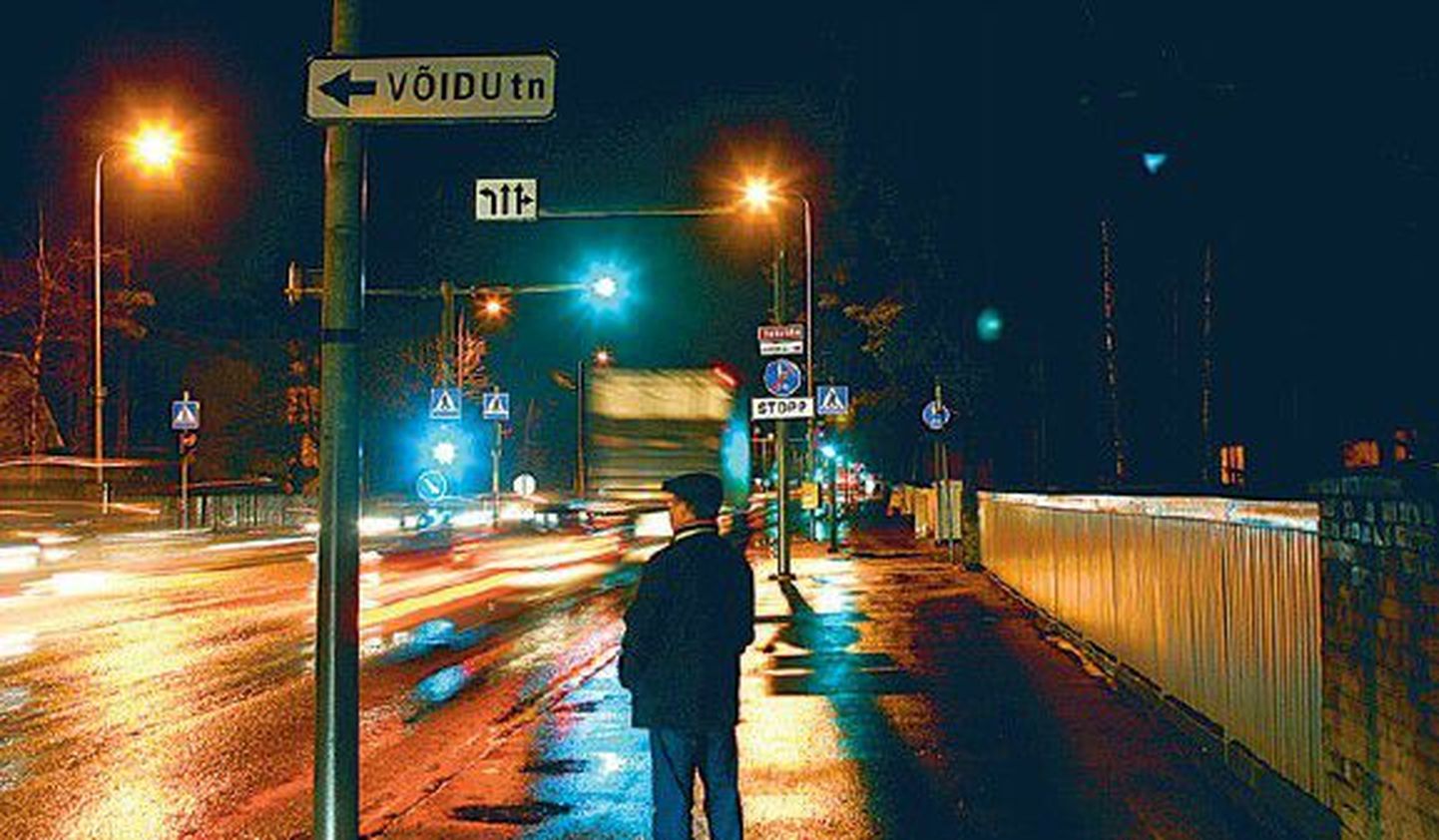 Ночная улица. Иллюстративное фото