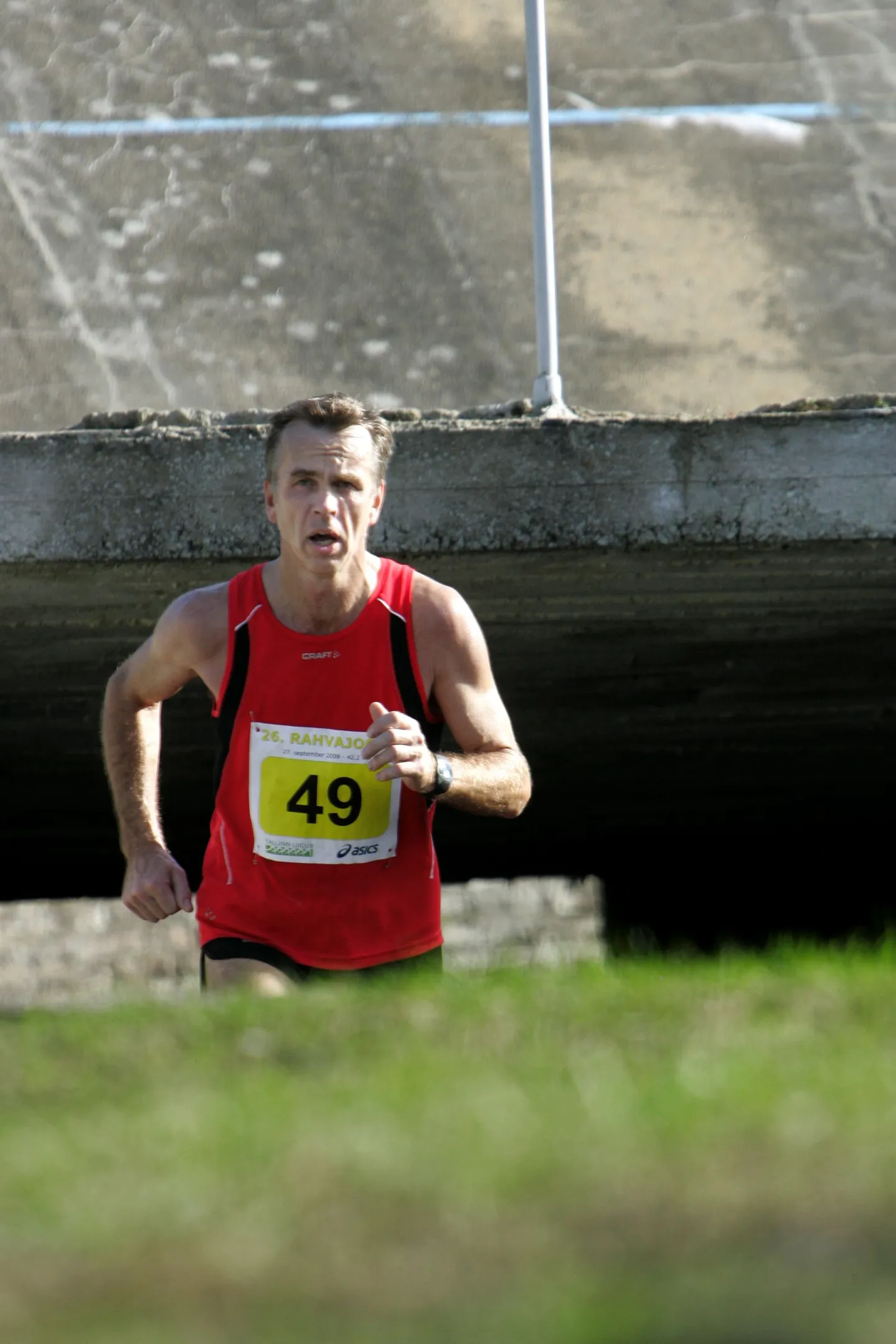 Kalle Muuli 26. rahvajooksu raames maratoni jooksmas.