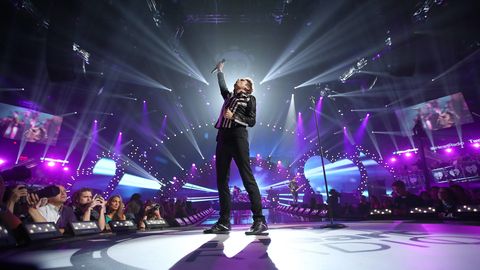 MUSE «THE WOW! SIGNAL» ⟩ Tasavägine köievedu klassika ja rocki vahel