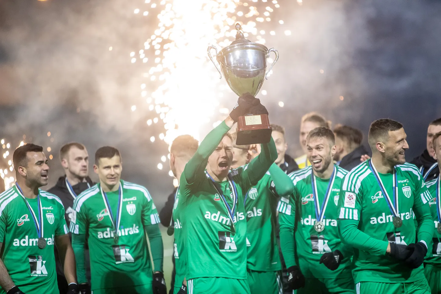 Финал суперкубка, "Левадия" - "Флора". Архив.