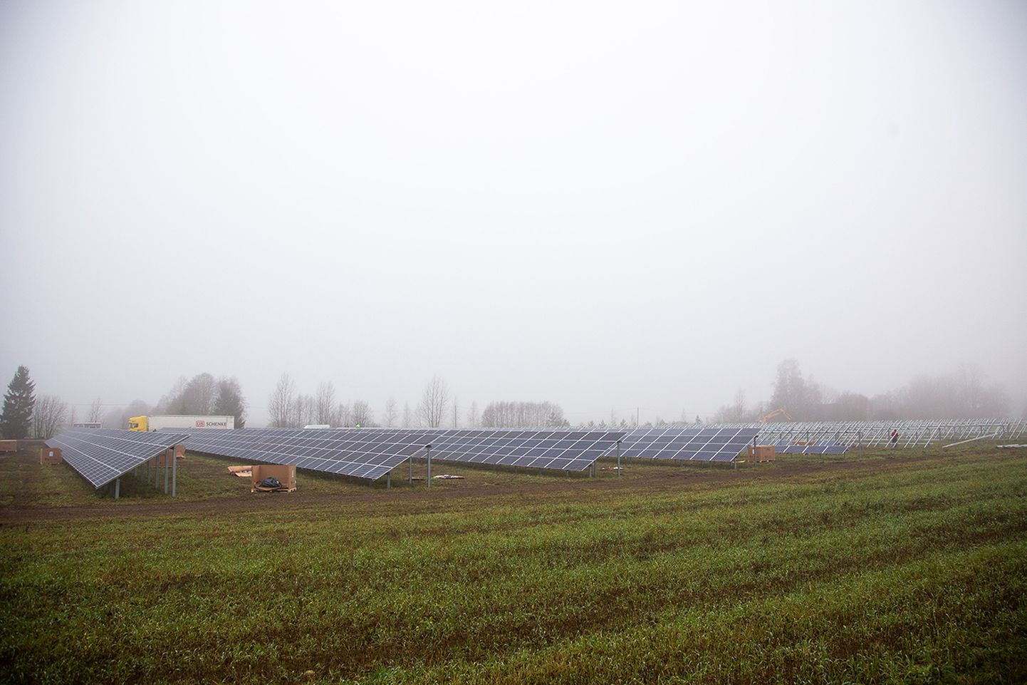 Imaverre valmiva päikesejaama võimsus on 990 kW.