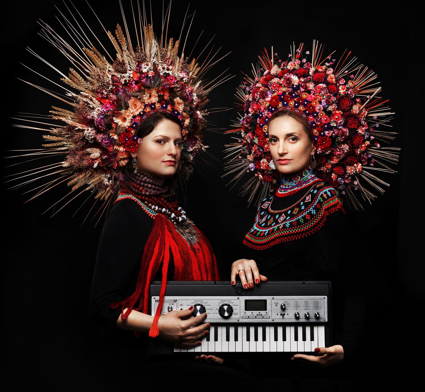 Viens no daudzajiem festivāla dalībniekiem, elektroniskās uz tautas mūzikas projekts "DAGADANA" (Ukraina/Polija)