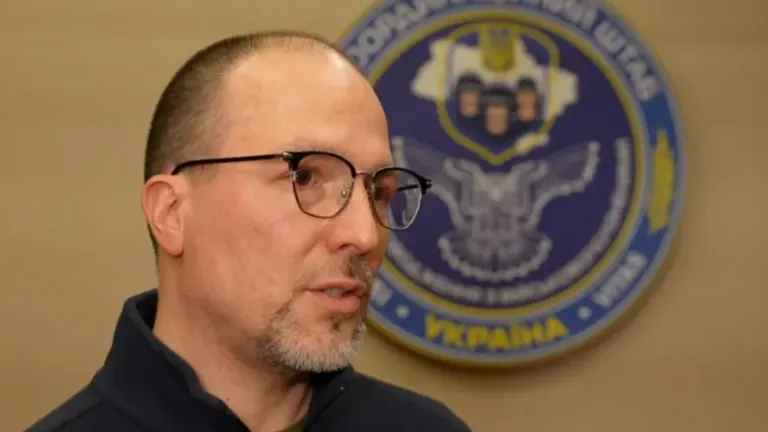 Петр Яценко.