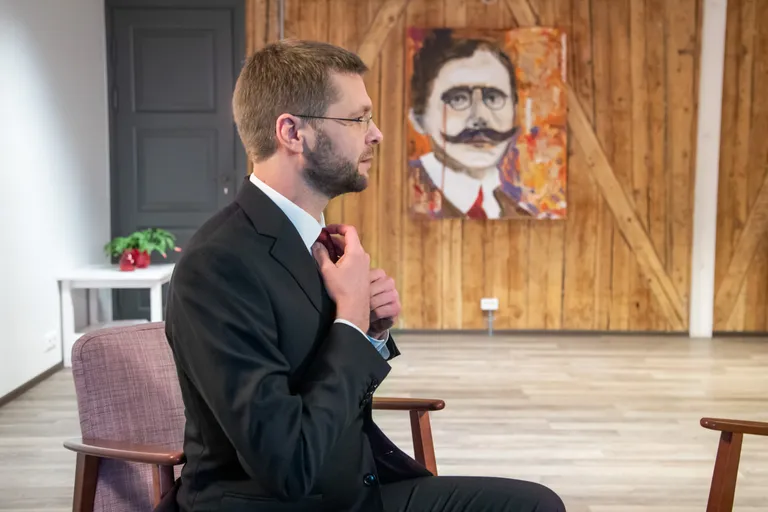 Tallinn, 06.02.2019Intervjuud erakondade juhtidega: Sotsiaaldemokraatliku Erakonna esimees Jevgeni Ossinovski.. Intervjueeris Vilja Kiisler. Interviews with party leaders: Social Democratic Party (SDE) leader Jevgeni Ossinovski FOTO: MIHKEL MARIPUU/EESTI MEEDIA