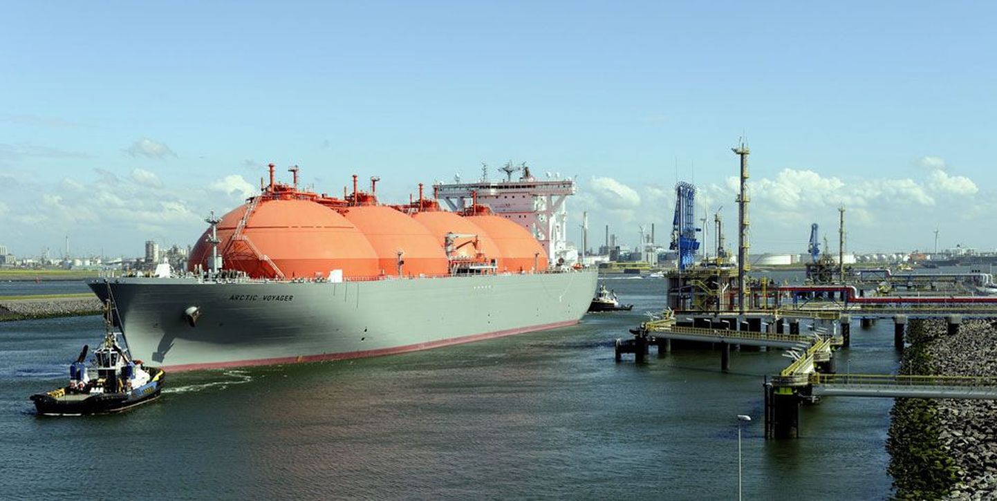 Esialgu selliseid LNG tankereid, nagu pildil Hollandis Rotterdamis, veel Soome lahele oodata pole, sest Eesti-Soome ühisprojekt rahastust ei saanud.