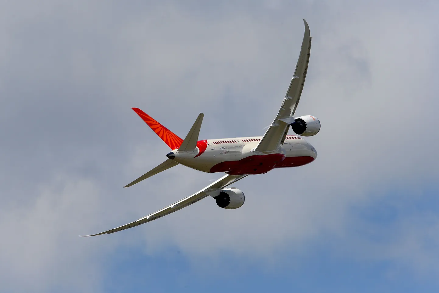 Varasemalt kuulus lennuk Air Indiale.