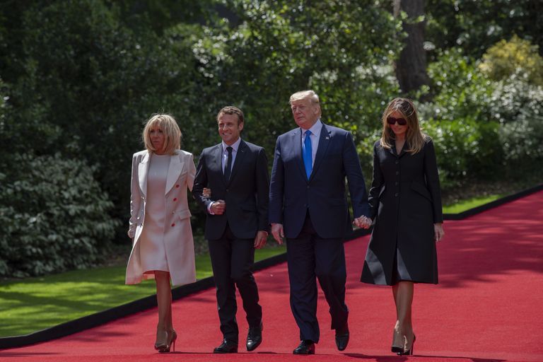 USA president Donald Trump, esileedi Melania Trump, Prantsusmaa president Emmanuel Macron ja esileedi Brigitte macron 6. juunil Normandia dessandi 75. aastapäeva sündmusel