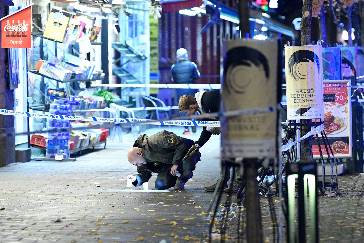 Politseiuurija Malmö tulistamise sündmuskohal.
