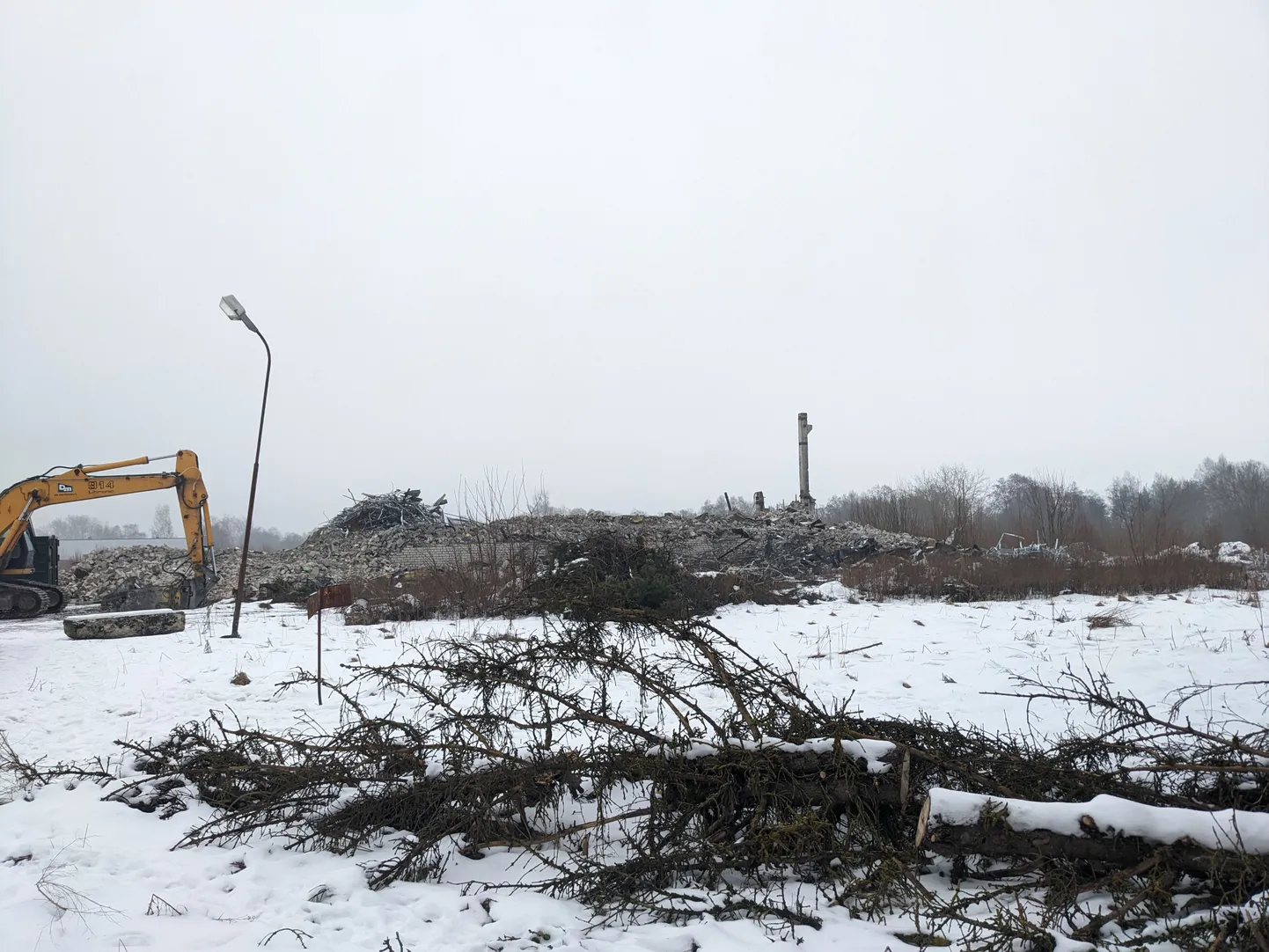 Paide lihakombinaadi üks viimastest rajatistest on saanud kivihunnikuks