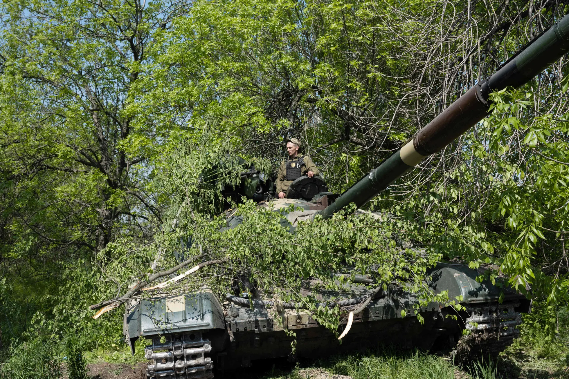 Ukraina tank seisab positsioonil Lõssõtšanski lähistel Ida-Ukrainas.