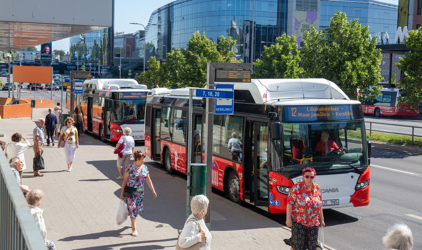 Esimesest juulist hakkas Tartu linna bussiliine teenindama GoBus.