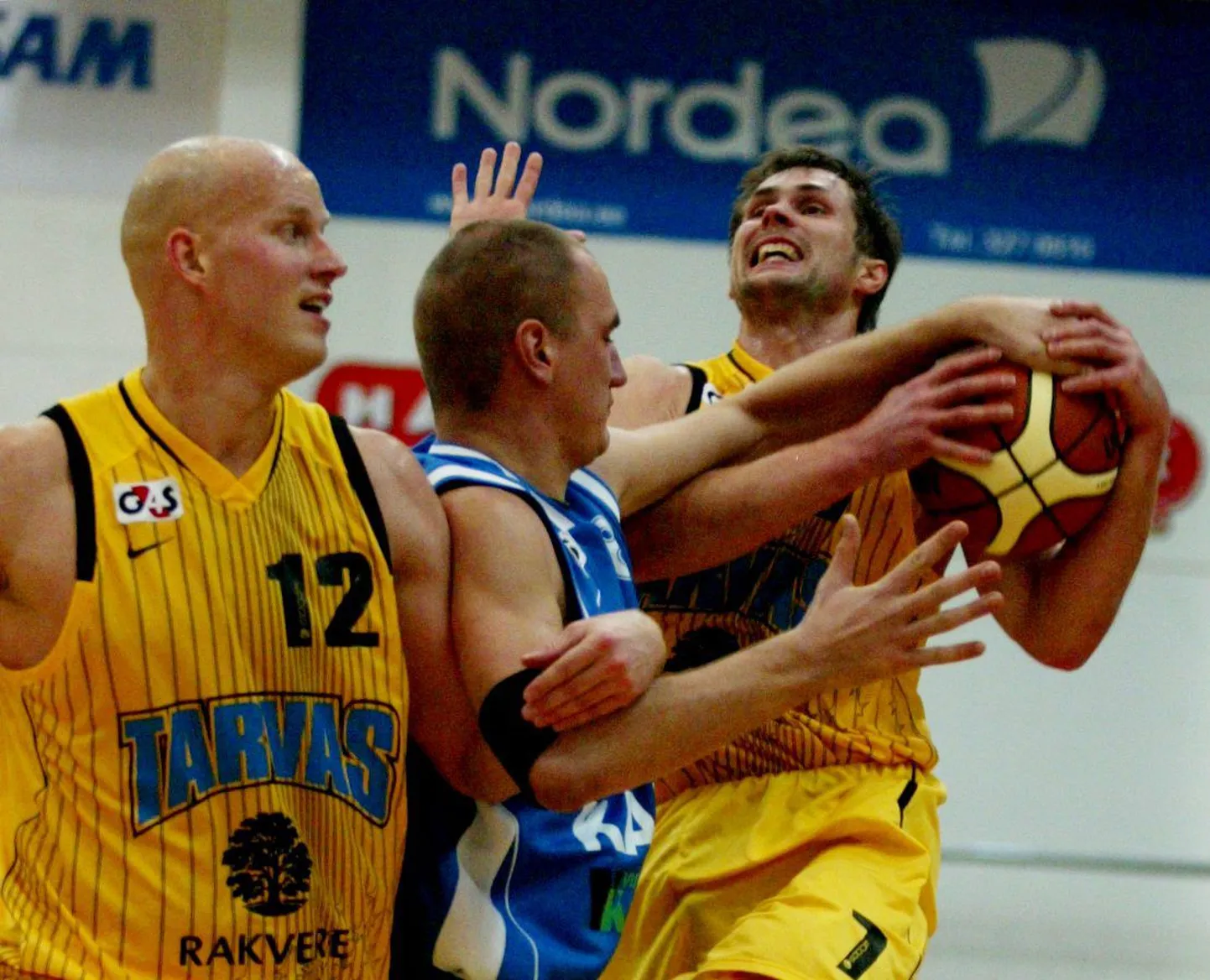 BC Rakvere Tarvas korvpallimeeskonna liidriteks on tõusnud kogenud Ardo Ärmpalu (vasakul) ja Valmo Kriisa.