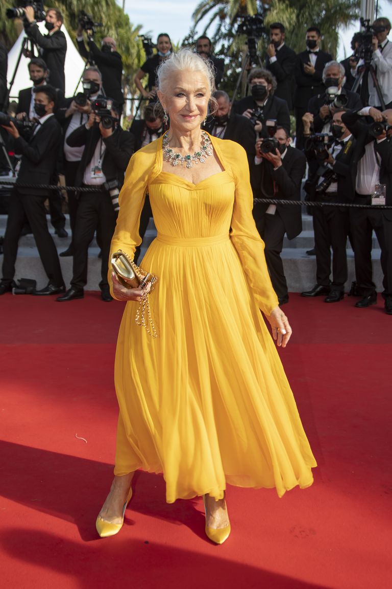 Helen Mirren Cannes'i filmifestivalil.