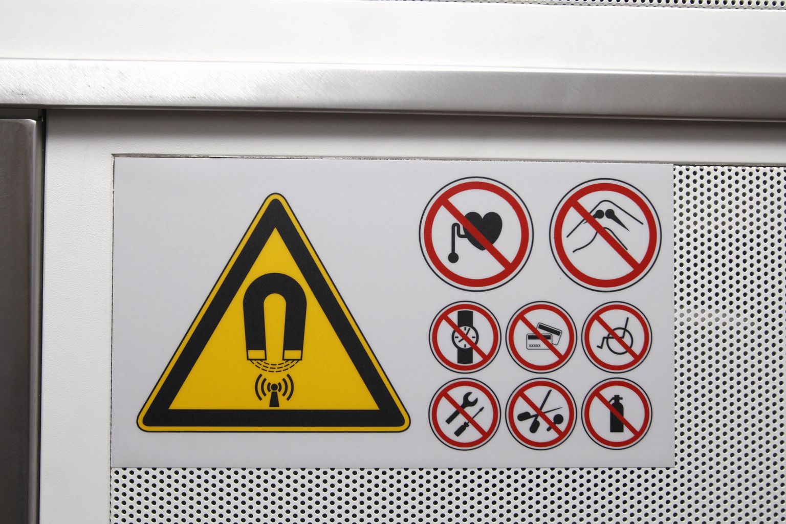 MRT kasutamisel on paljud asjad keelatud.