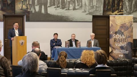 Ai-tsihh, ai-tsahh, ai-tsahh, ai-velled ... Ilmus koguteos metsavendlusest