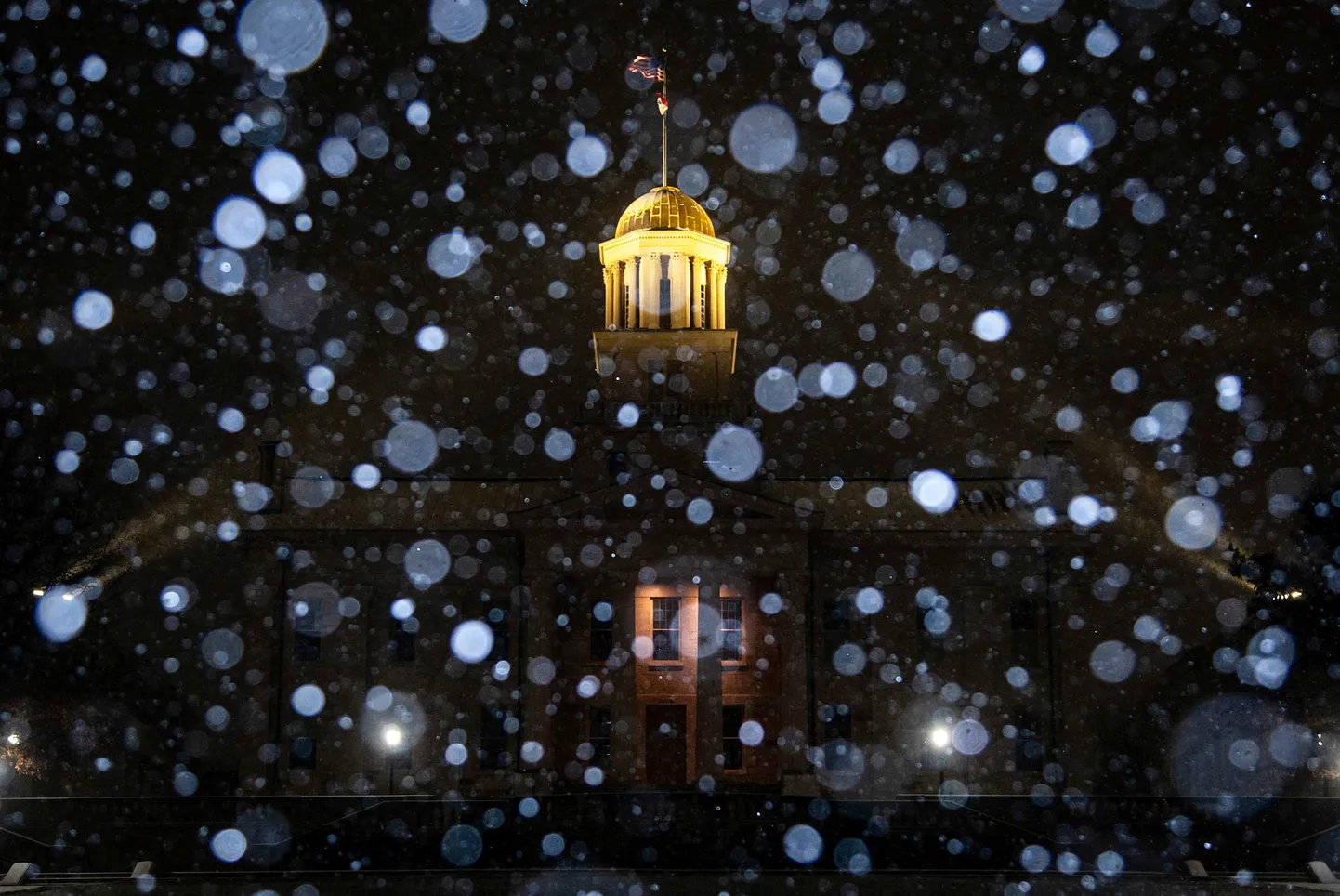 Lumetormi hoiatuses Iowa osariigi parlamendihoone, 21. detsembril 2022. a.