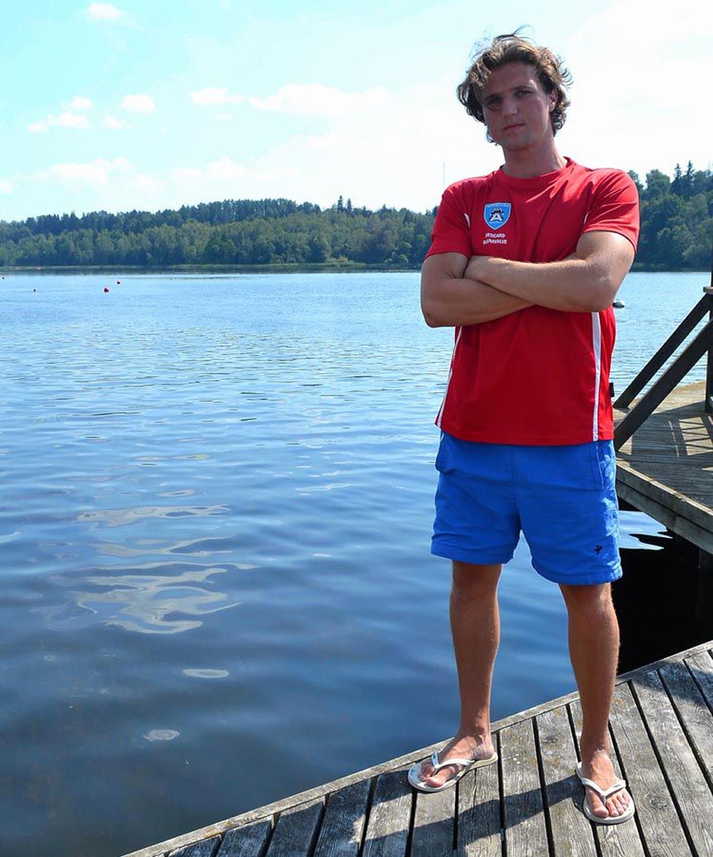 Eelmisel suvel päästis Sergei Lambinen Viljandi järvest mehe, kes oli vales kohas ujudes vesikasvudesse kinni jäänud.