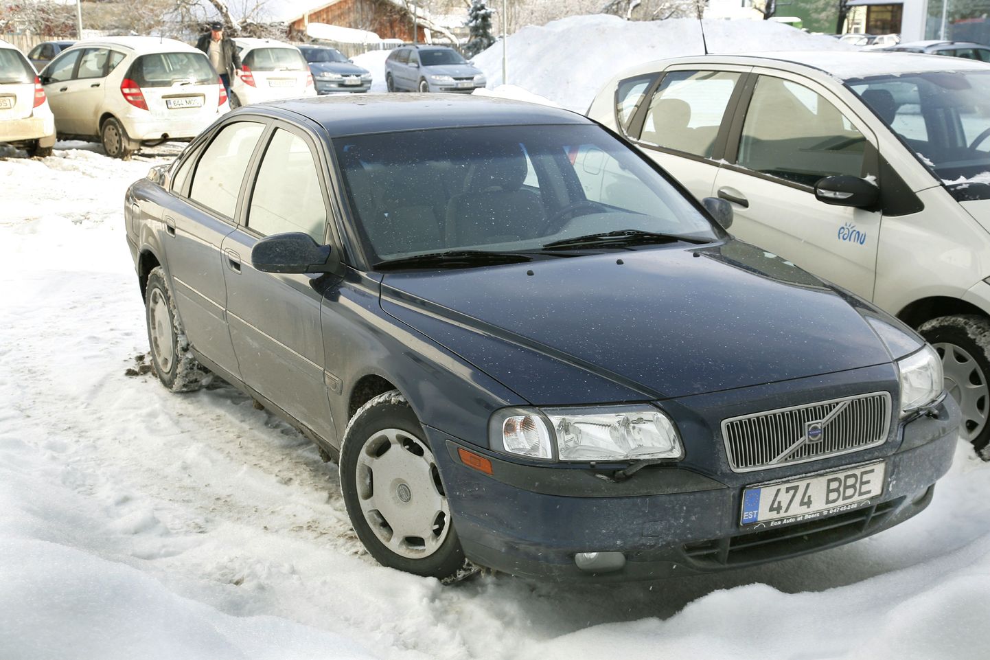 Pärnu linnapea Toomas Kivimägi kasutuses on ametiauto Volvo S 80.