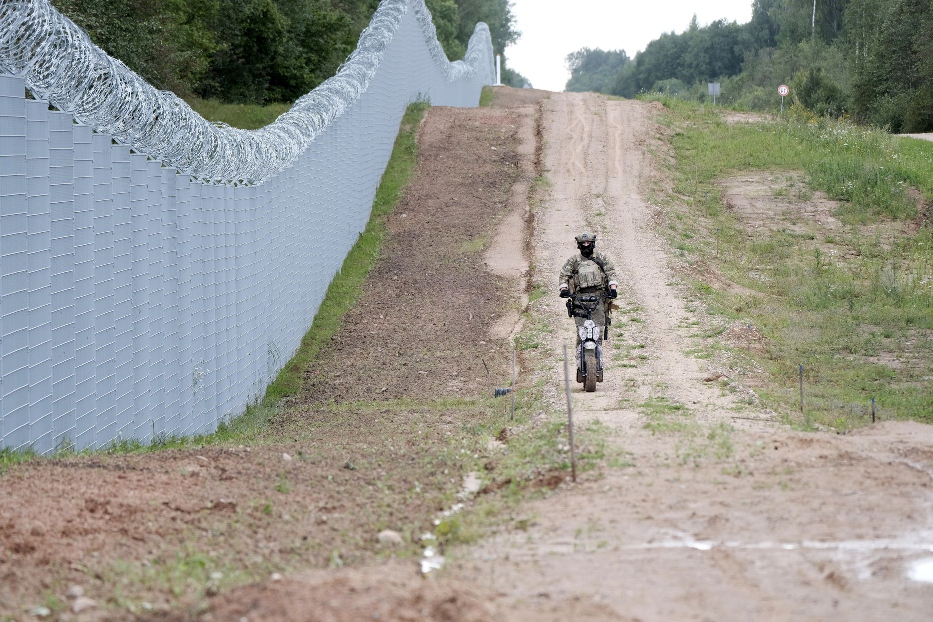 Uz Latvijas–Baltkrievijas robežas konstatētie nelegālie imigranti ...