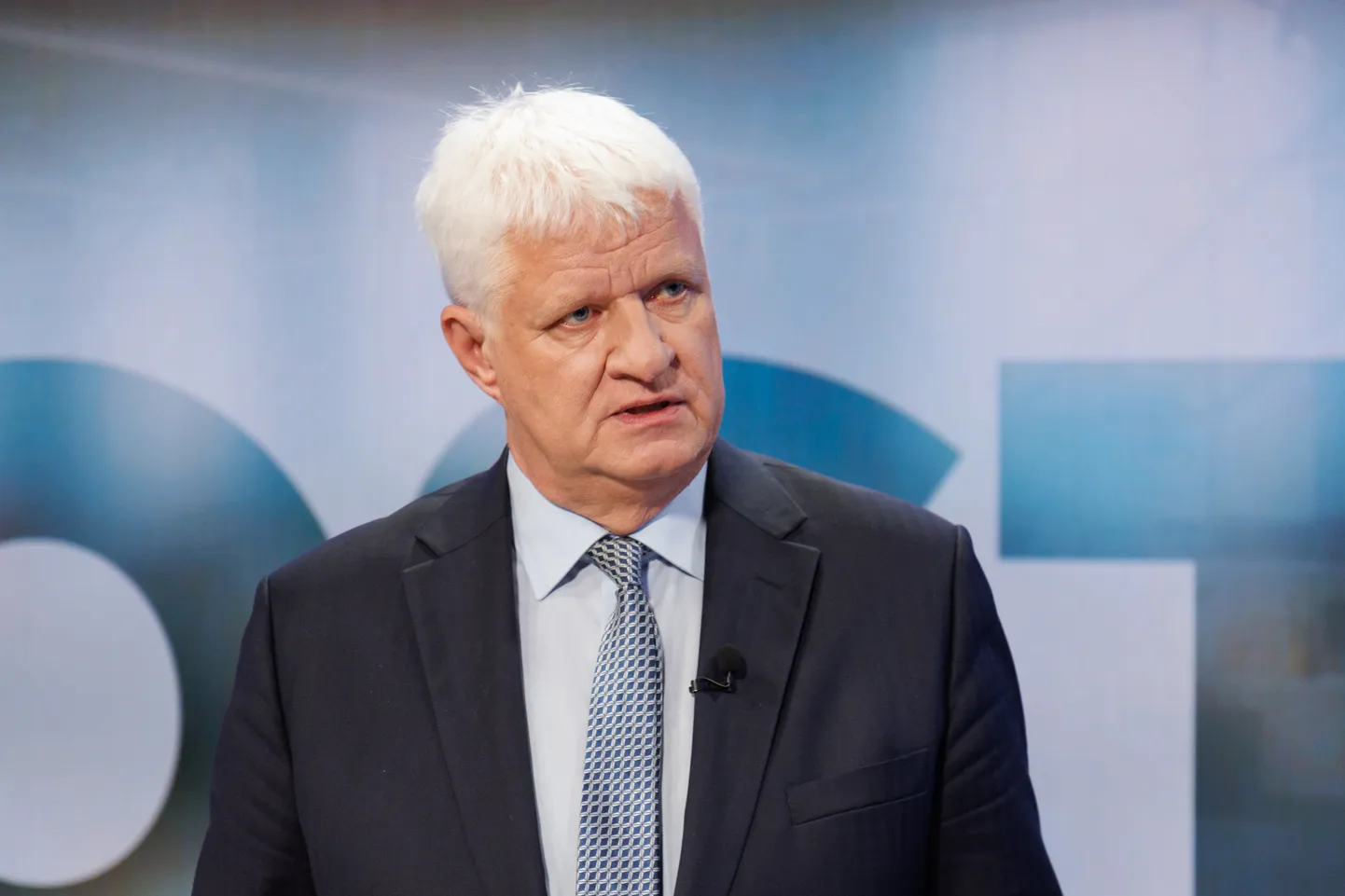 Pikalt töötukassat juhtinud Meelis Paavel ei teinud saladust, et Jõgeva keskerakondlased palusid teda tõesti vallavanemaks.