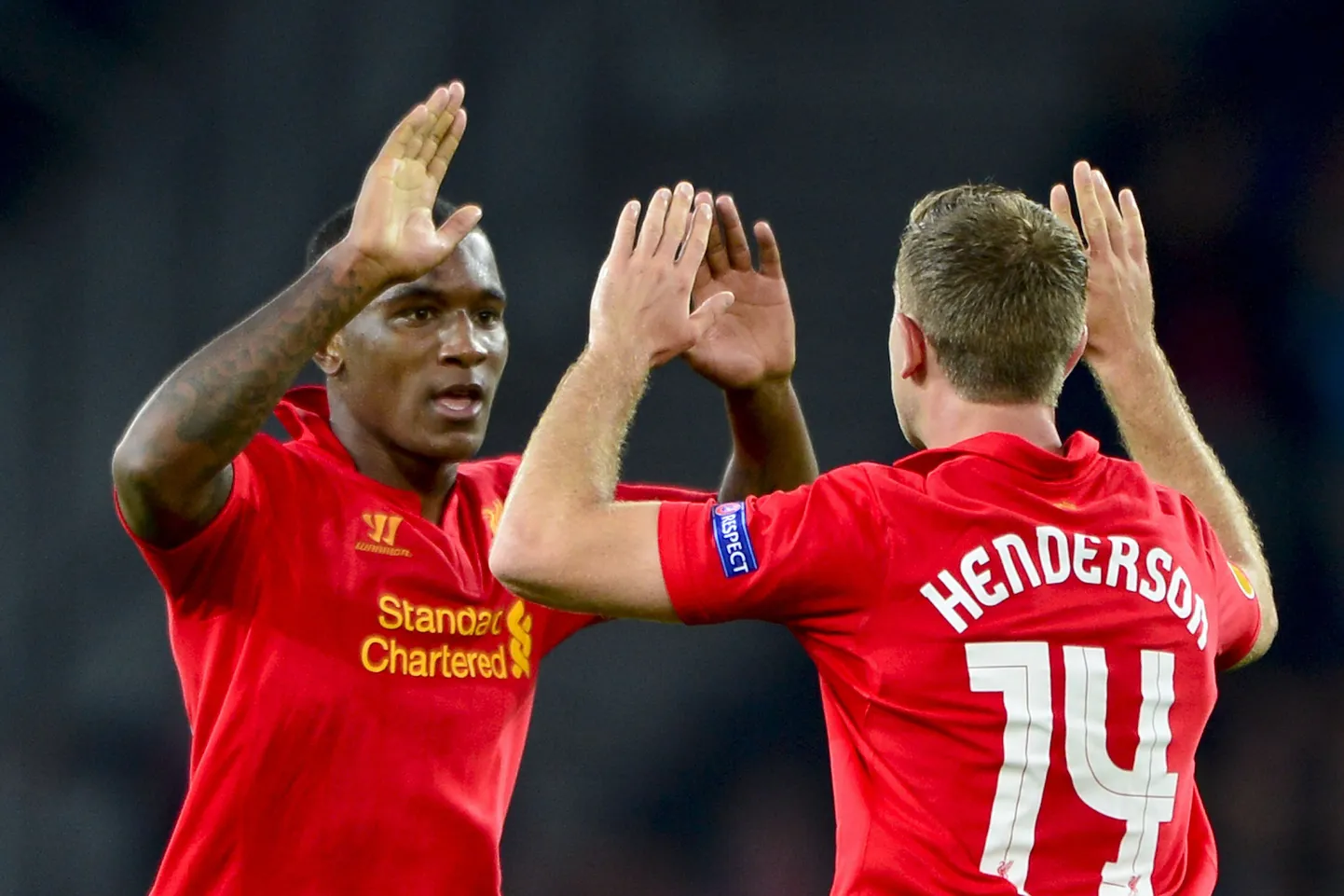 Andre Wisdom (vasakul) 2012. aastal Liverpooli särgis