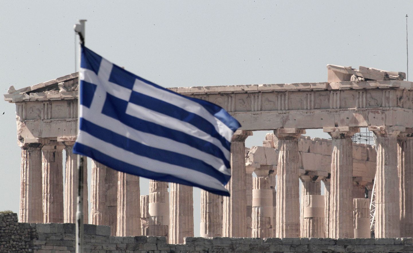 Majanduskriisist räsitud Kreeka valmistub eesistumiseks.