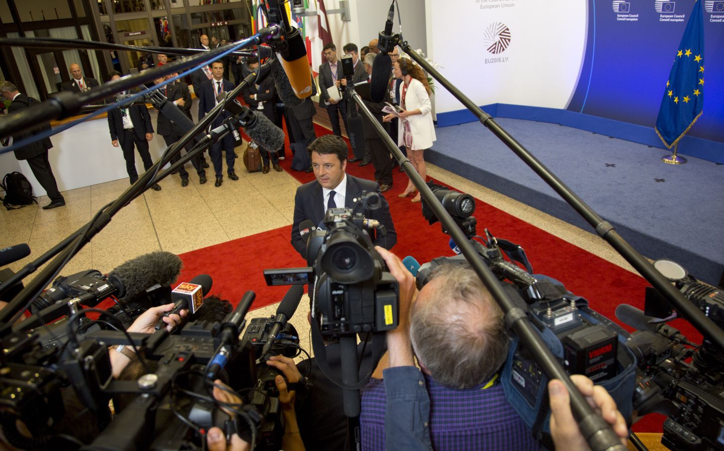 Reporterite fookuses on ülemkogul «plahvatanud» Itaalia peaminister Matteo Renzi.