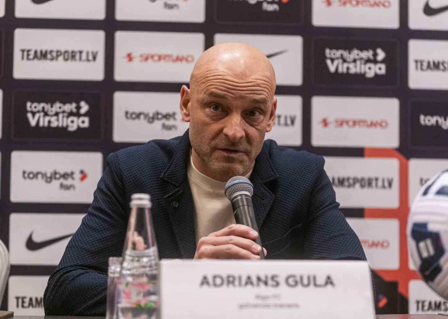 "Riga FC" galvenais treneris Adriāns Guļa.