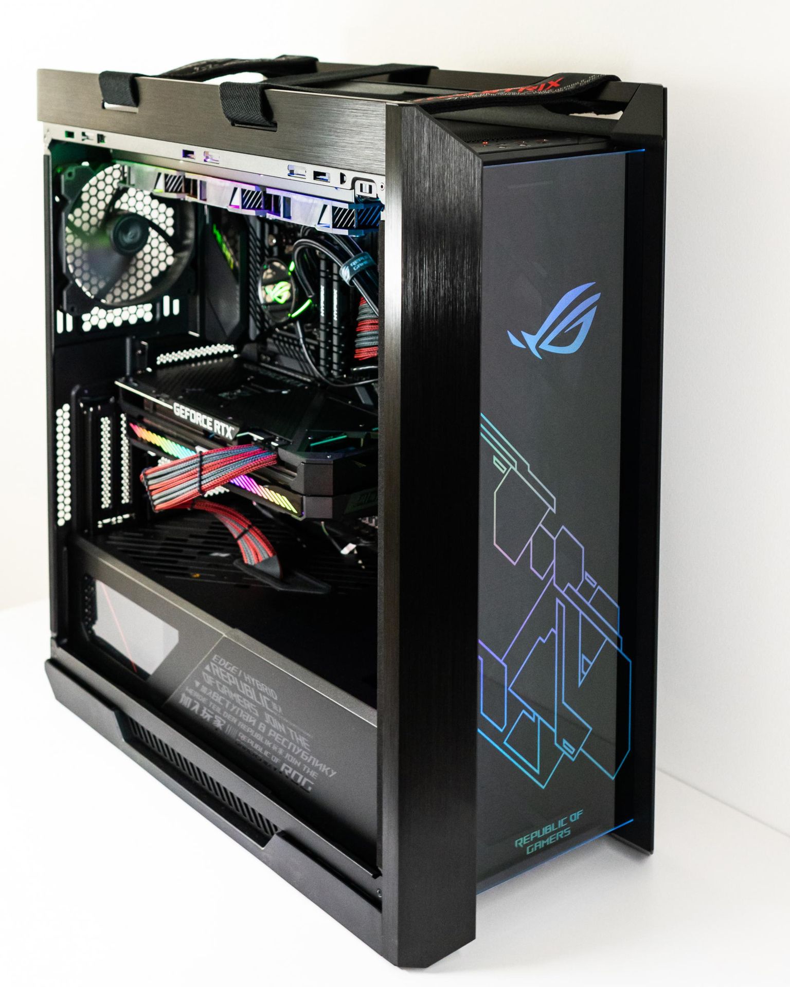 Arvutitark sai valmis uue mänguriarvutite seeria «it AMD R9 Gamer Aerox», millele lisandub uhke tiitel Powered by Asus.