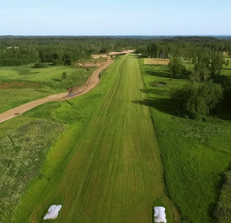 Otepää vallas Tõutsi külas avati juuni lõpul lennurada.