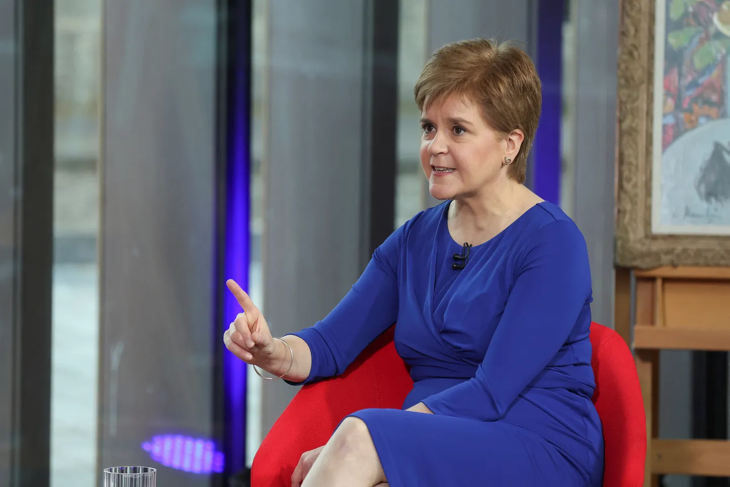 Šotimaa esimene minister Nicola Sturgeon esines pühapäeval BBC1 saates, mis anti eetrisse Aberdeeni kunstimuuseumist.
