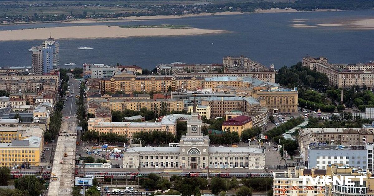 Отстоим волгу матушку