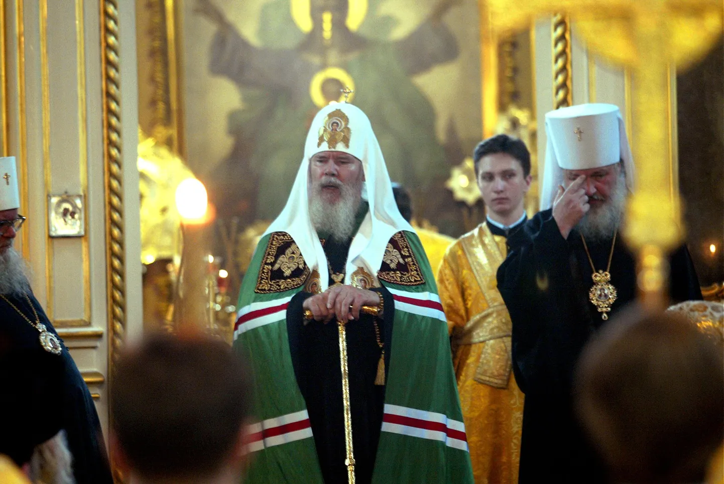 Aleksius II Tallinnas Nevski katedraalis 2003. aastal toimunud jumalateenistusel.