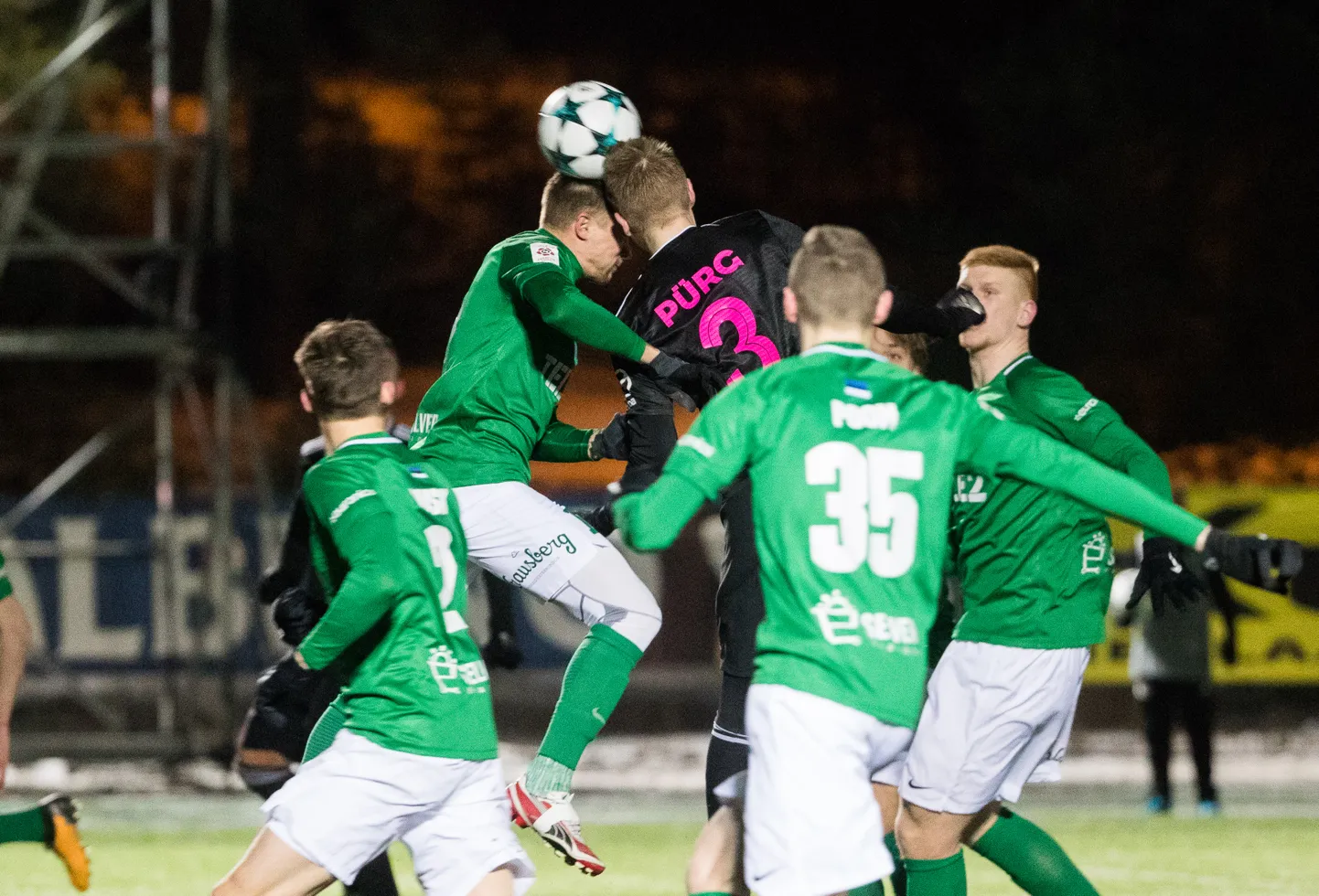 Gert Kamsi ja Henrik Pürgi kokkupõrge, mille tagajärjel tuli viimasel kulmu õmmelda.