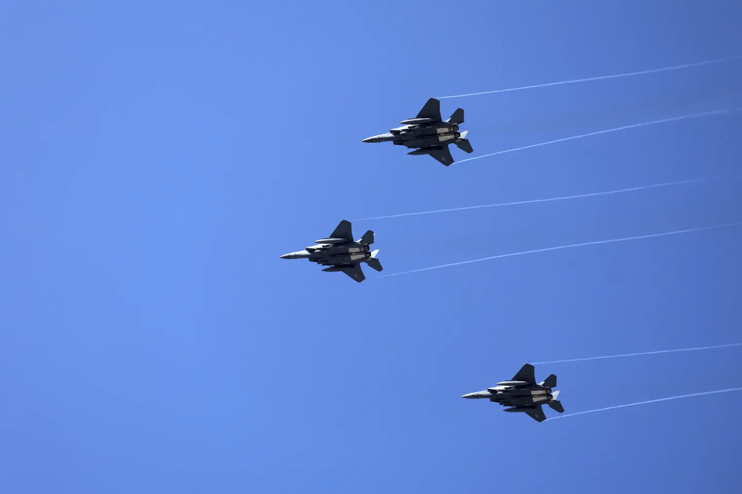 Lõuna-Korea õhuväe hävitajad F-15K täna ühisel õppusel USAga Pocheonis.