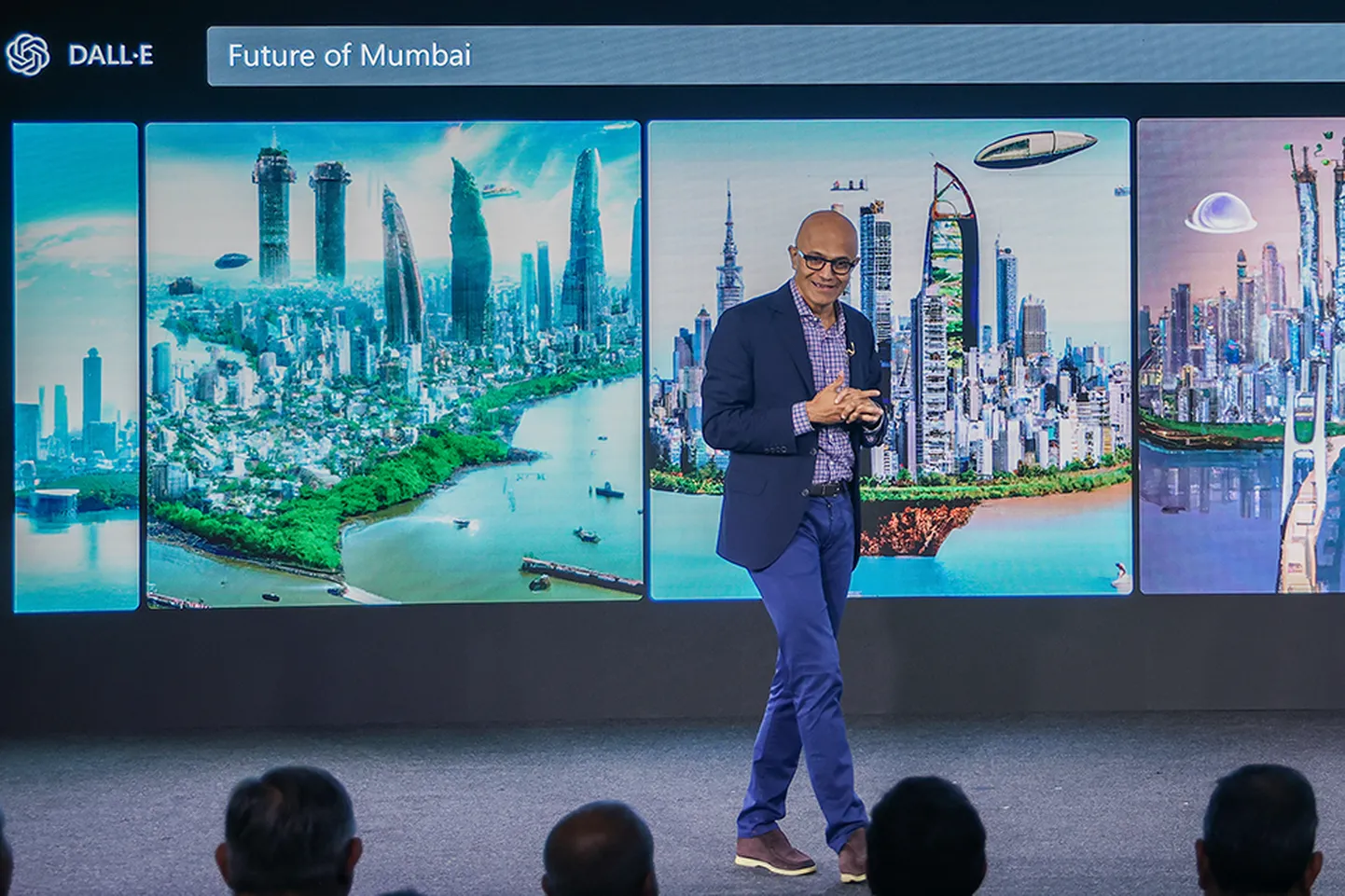 Microsofti esimehe ja tegevjuhi Satya Nadella sõnul on hirm  tehissuperintellekti ees, mis võiks asendada inimesi, asjatu ajal, mil ChatGPT-l on endiselt suuri puudujääke (pilt on tehtud Indias Mumbais 3. jaanuaril 2023).