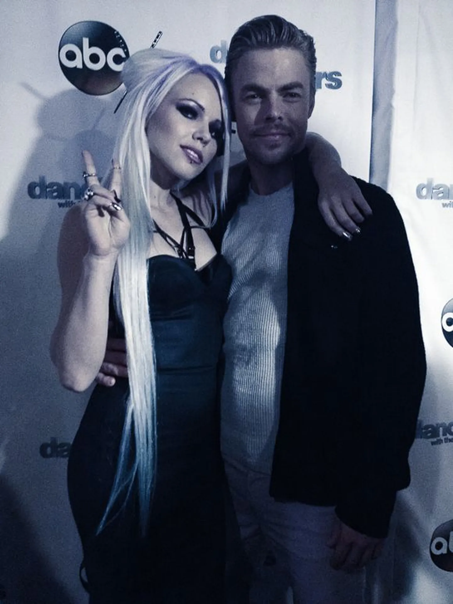 Kerli ja staartantsija Derek Hough