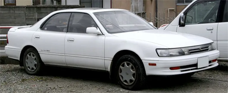 Toyota Camry 1990 