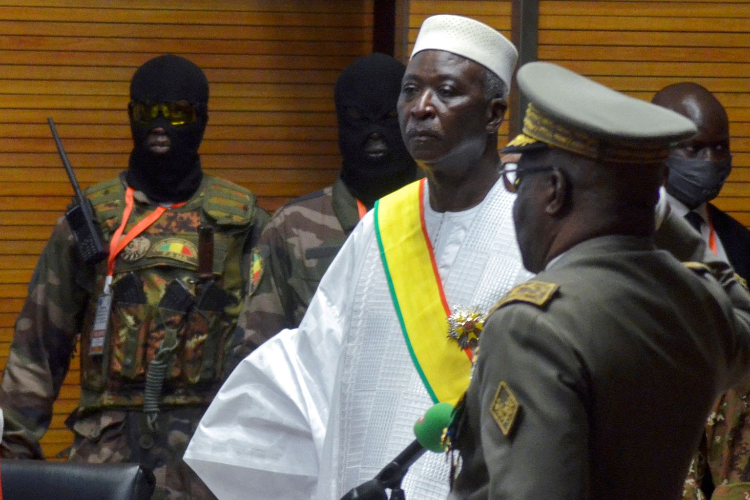 Mali ajutise presidendi Bah N'Daw ametisse vannutamine Bamakos eelmise aasta 25. septembril.