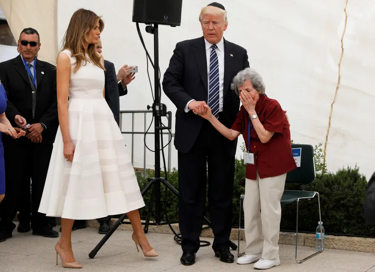 Donald ja Melania Trump tervitamas holokaustis ellu jäänud Margot Herschenbaumi
