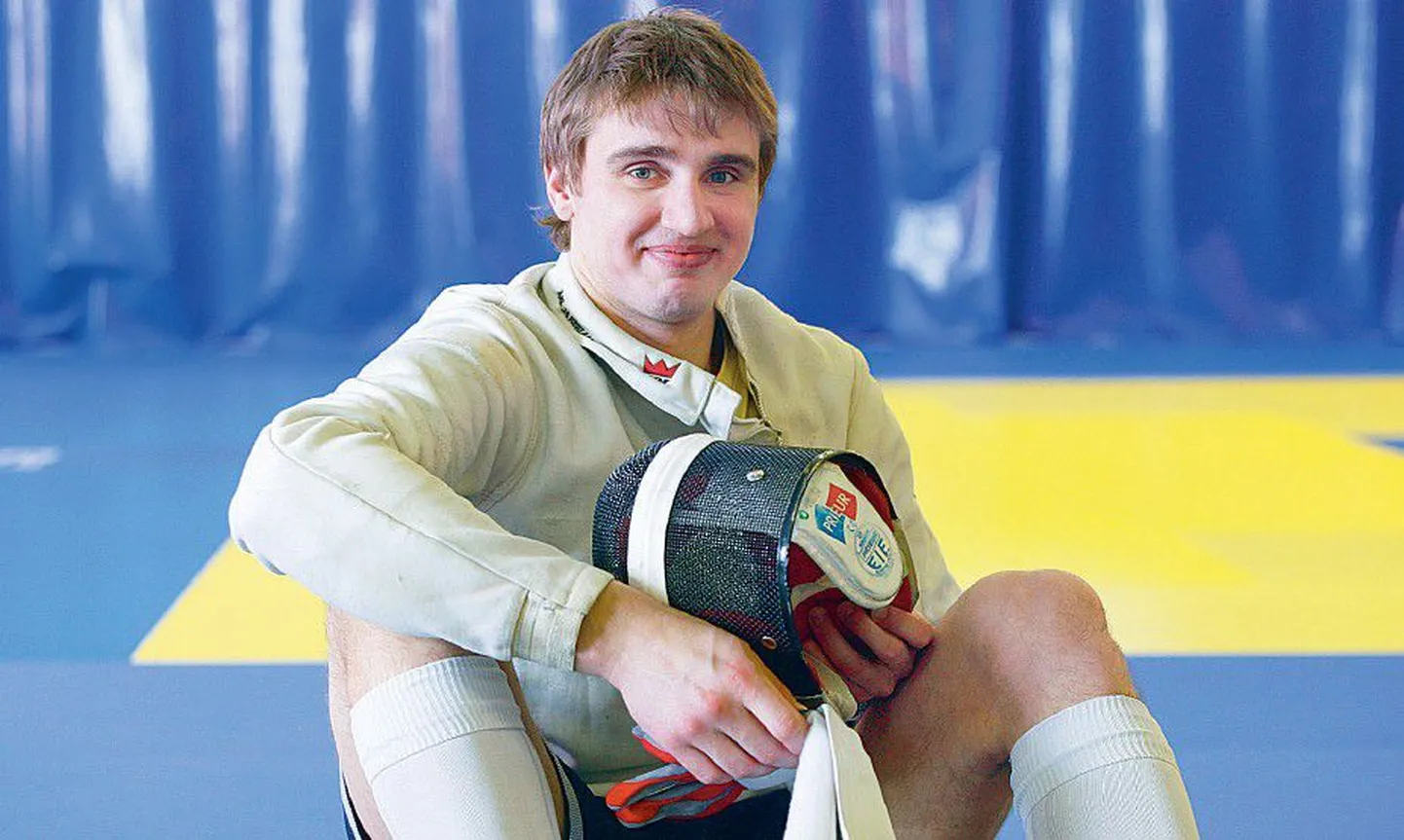 Николай Новоселов.