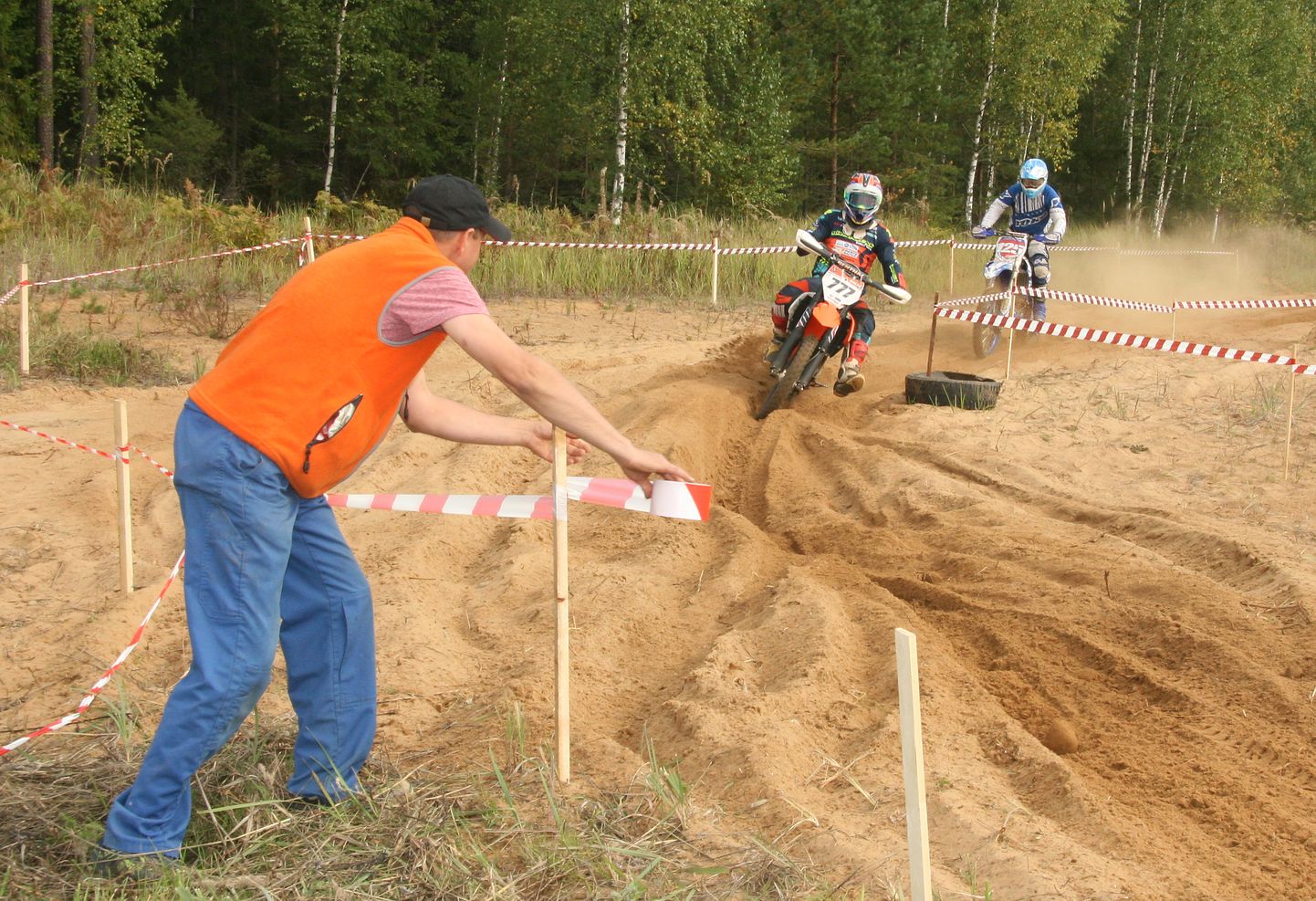 На песчаной трассе в Иллука в предстоящую субботу выявятся победители чемпионата Эстонии по мотокроссу.