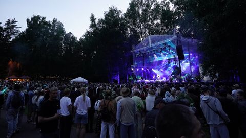 Estonians demand refunds after Pitbull concert in Riga canceled last minute