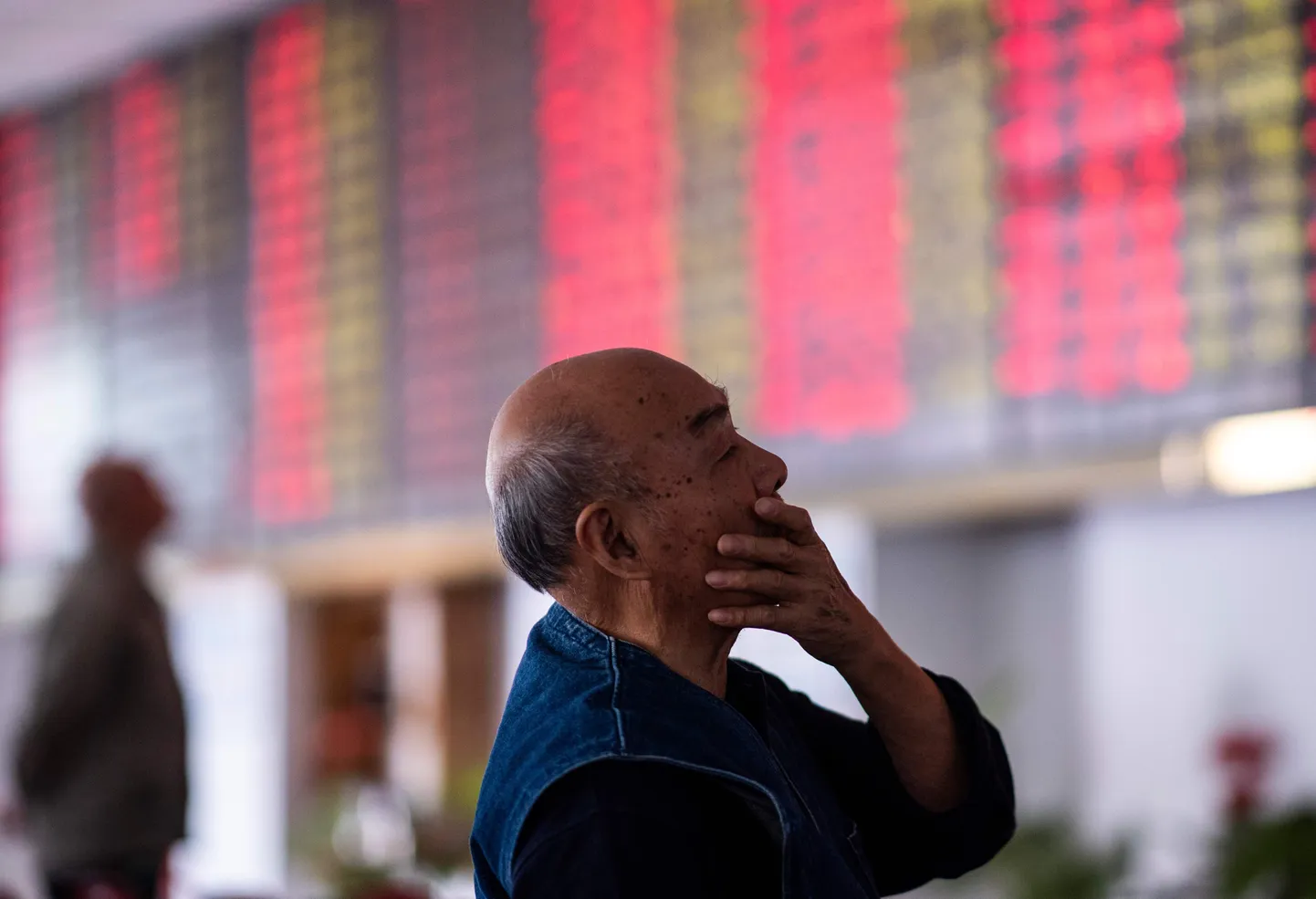 Investor Shanghais.