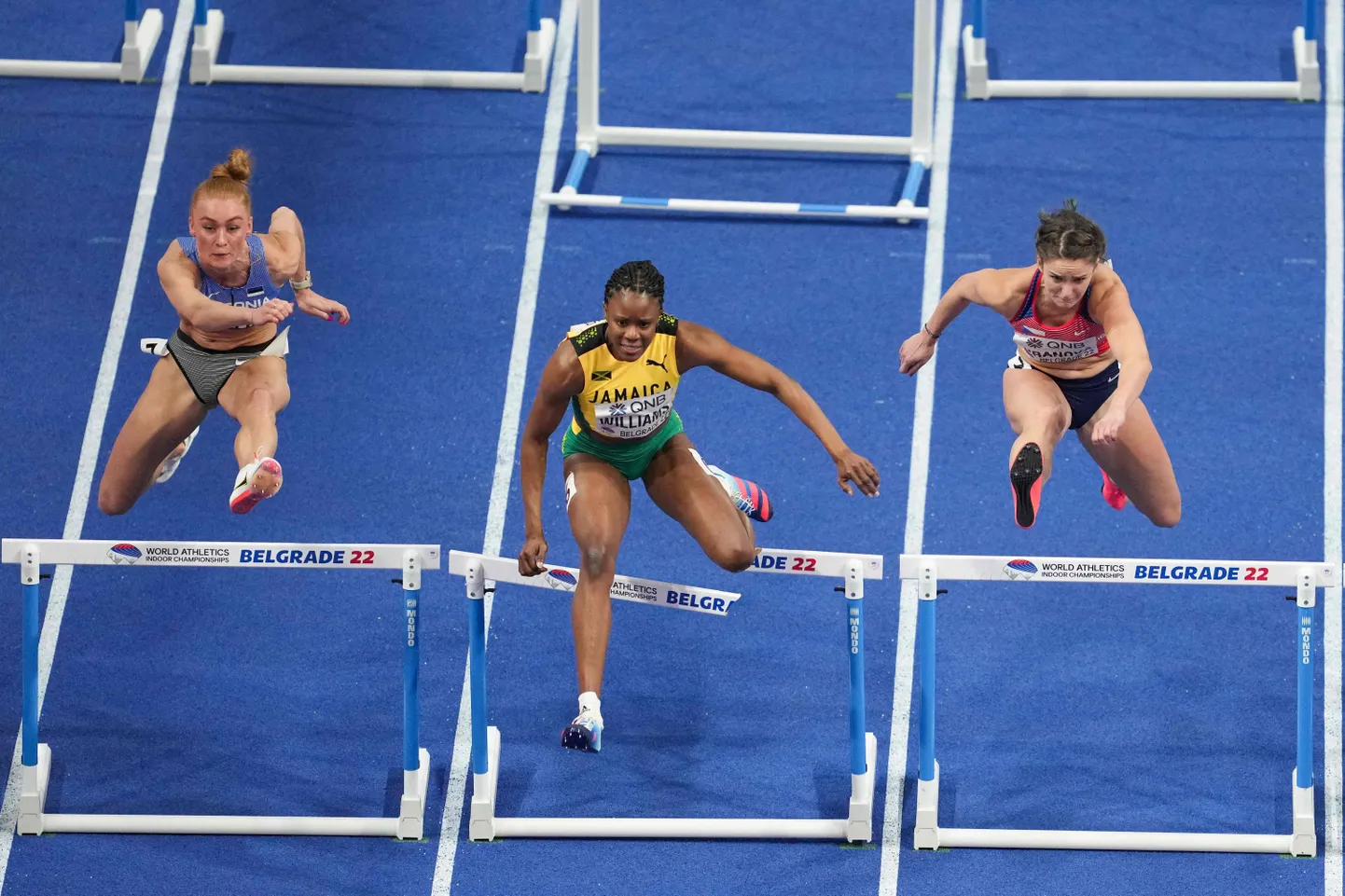 Kreete Verlin vasakul, Danielle Williams tema kõrval.