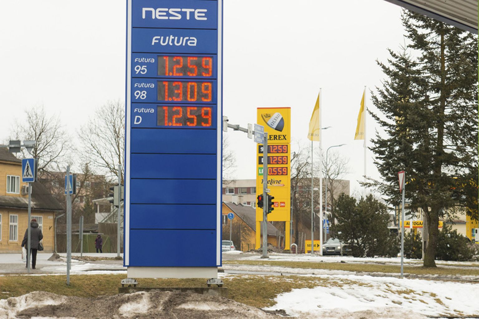 Kõrged kütusehinnad sunnivad osa transpordi­ettevõtteid oma tegevust hindama ja paratamatult ka küsima - kas ­senisel kujul suudetakse jätkata.